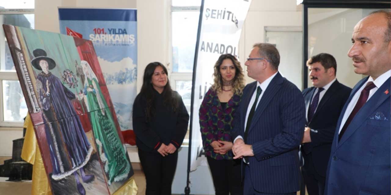 Vali Ziya Polat, resim sergisini ziyaret etti