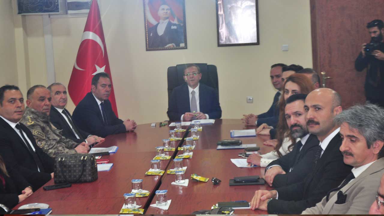 Kars’ta ‘Kadına Yönelik Şiddetle Mücadele Koordinasyon Toplantısı’ yapıldı