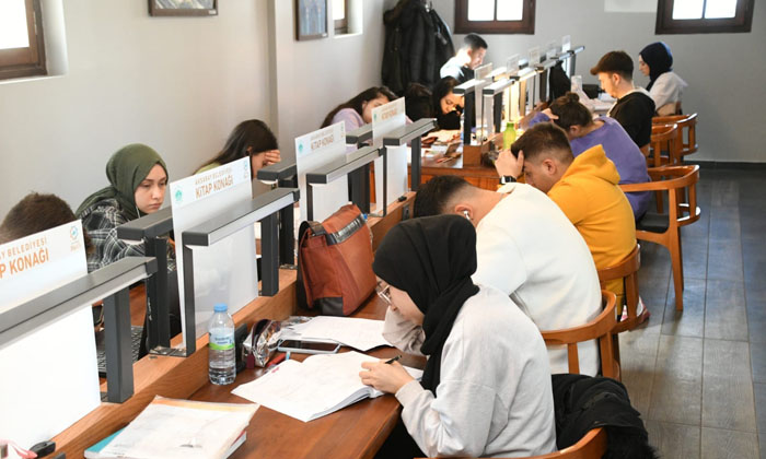 Yarıyıl tatilinde sosyal tesisler ve kitap konakları öğrencilere açık olacak