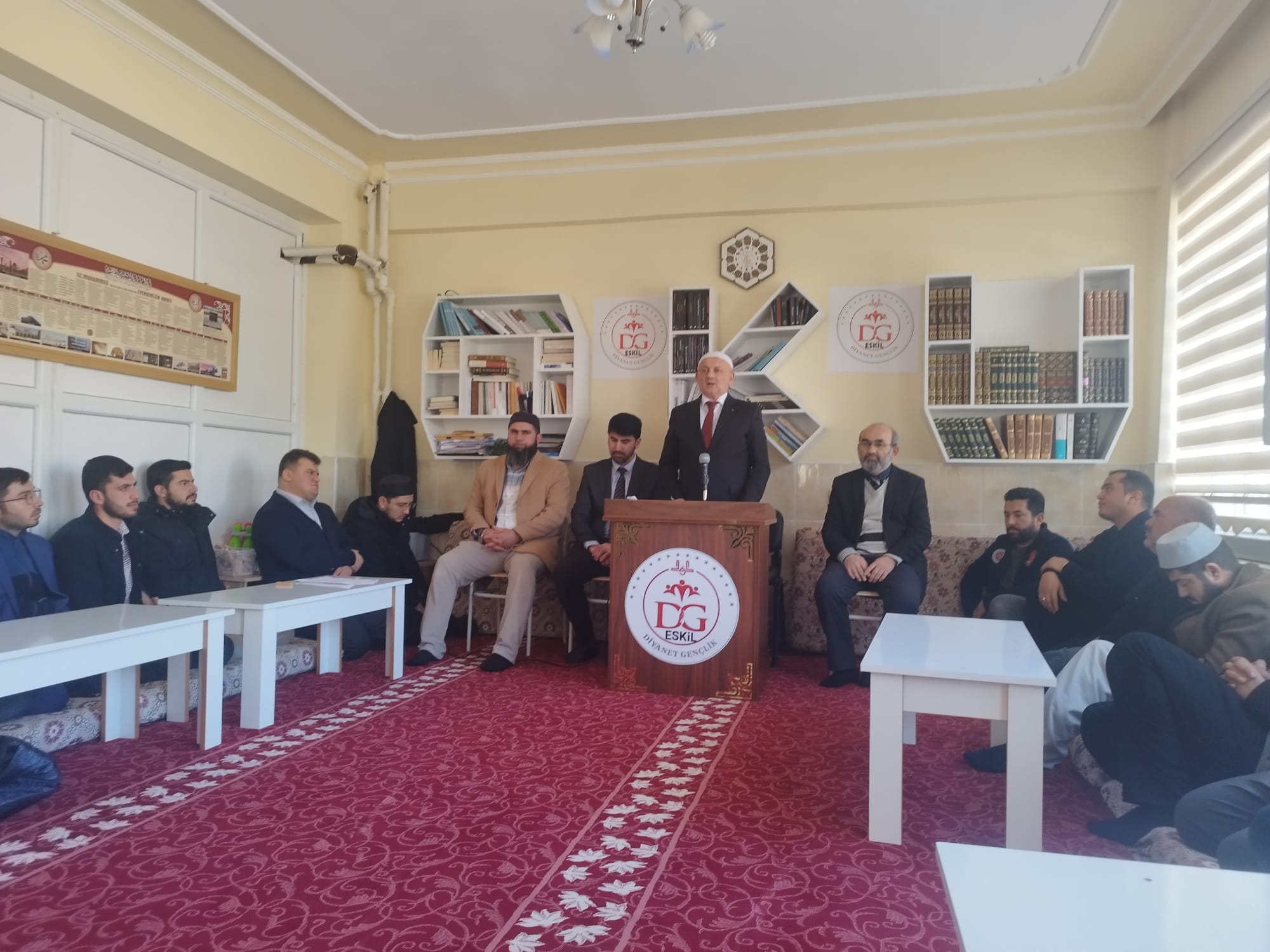 İl Müftüsü Işıldar, Eskil’de din görevlileriyle bir araya geldi