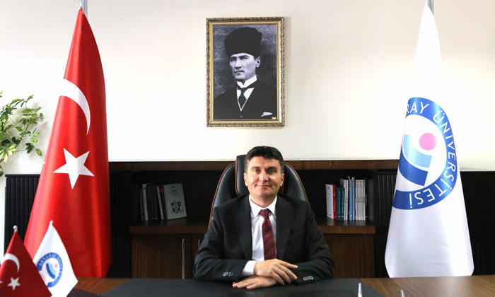 ASÜ İletişim Fakültesi Dekanlığına Prof. Dr. Ercan Aktan atandı