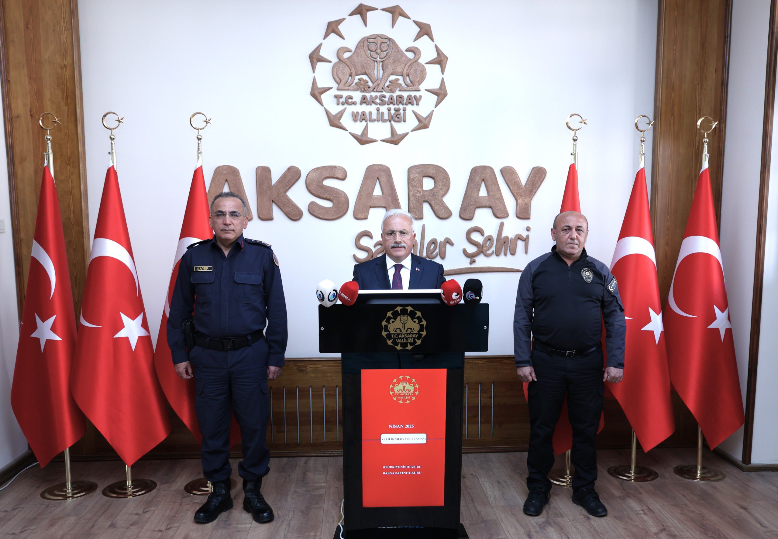 Vali Kumbuzoğlu, Nisan ayı güvenlik, asayiş ve trafik verilerini paylaştı