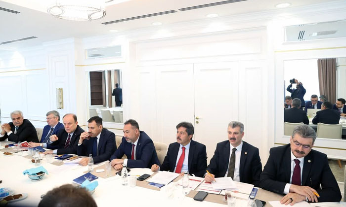 Aksaray Ak Parti heyetinden Ankara’da yoğun mesai