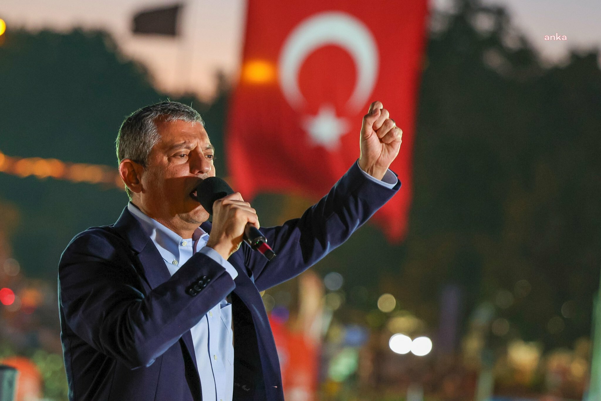 Özgür Özel Aksaray’a geliyor!