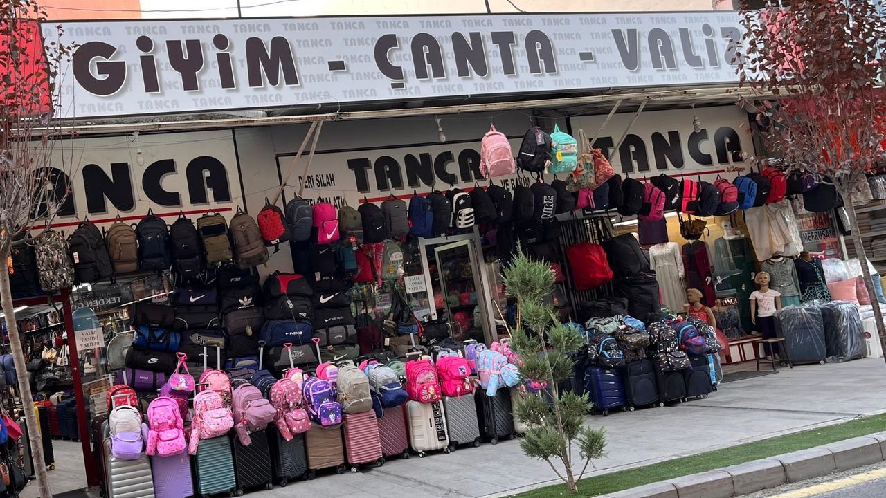 Nevşehir’de Valiz ve Çantada Tek Adres: Tanca Giyim