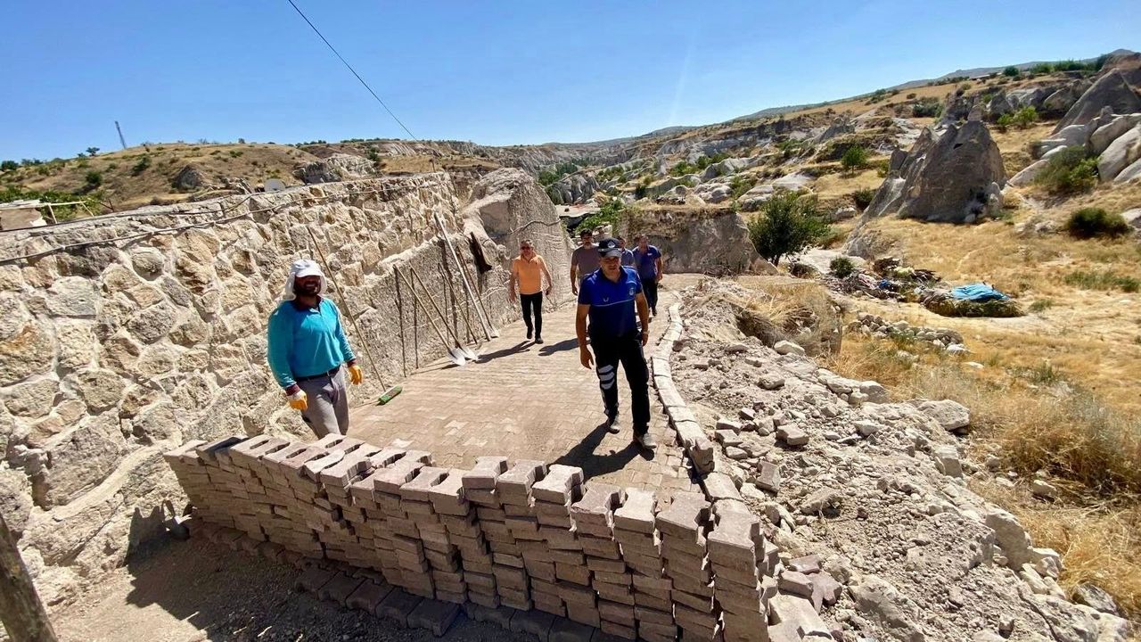 Ortahisar Belediyesi Yol ve Doğalgaz Çalışmalarına Devam Ediyor