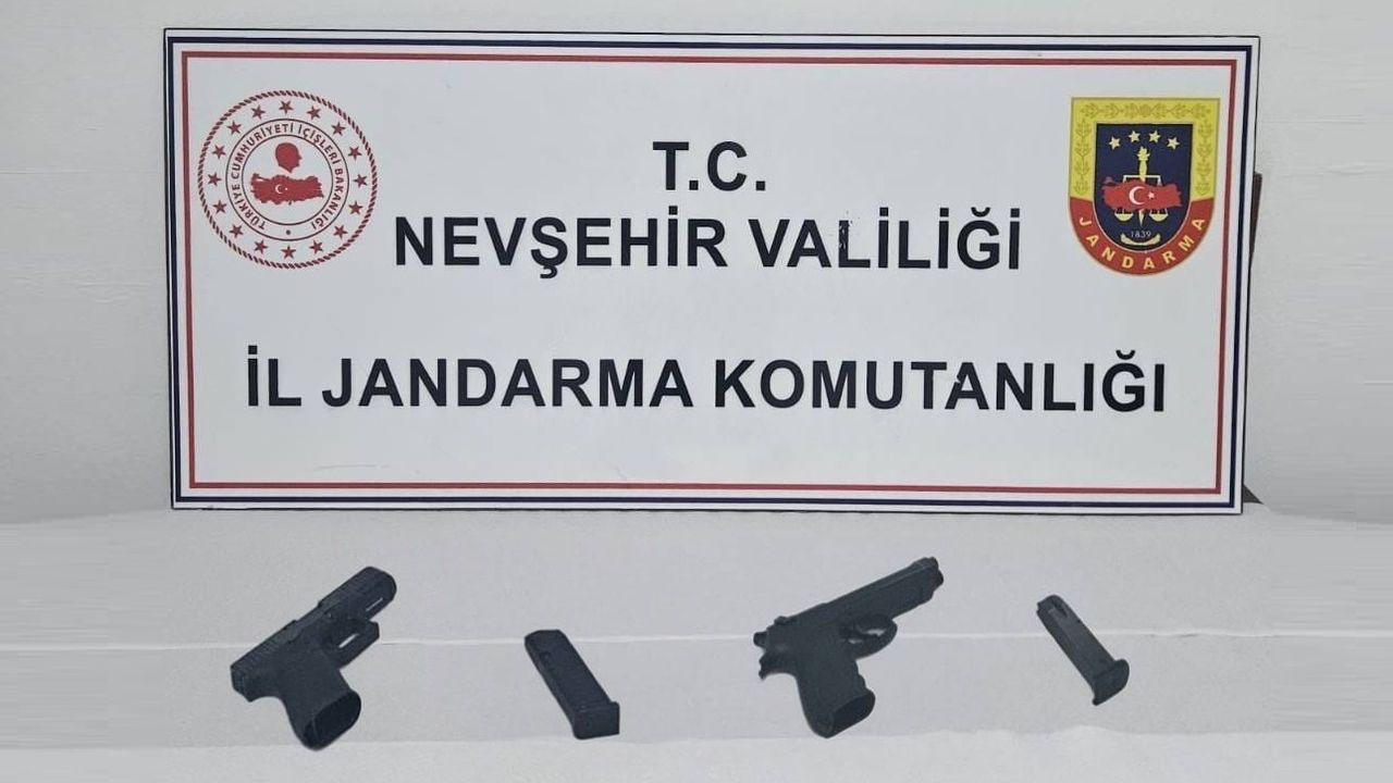 Nevşehir’de Düğünde Silah ve Kurusıkı Tabanca Ele Geçirildi