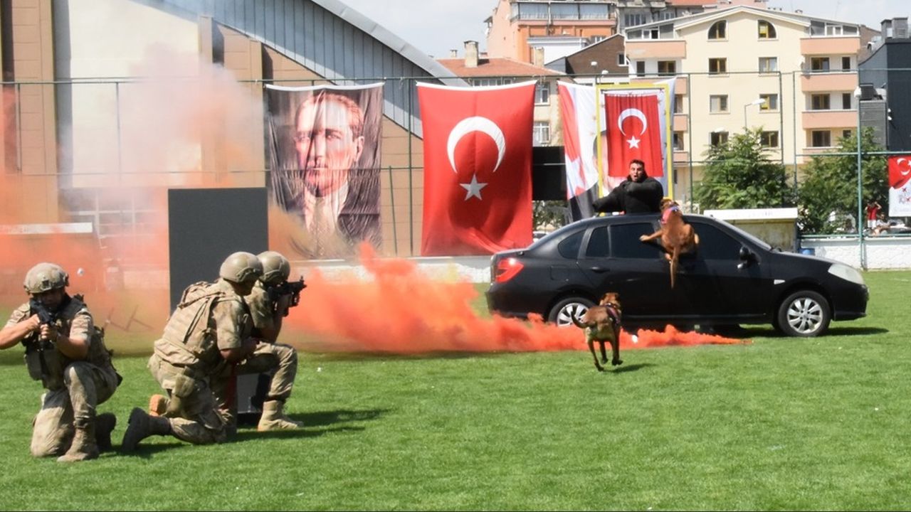 Nevşehir’de 30 Ağustos Coşkusuna JAKEM Köpekleri Damga Vurdu