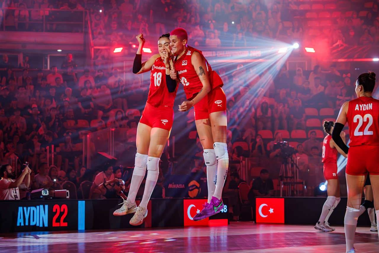 Filenin Sultanları Tarih Yazmayı Sürdürüyor