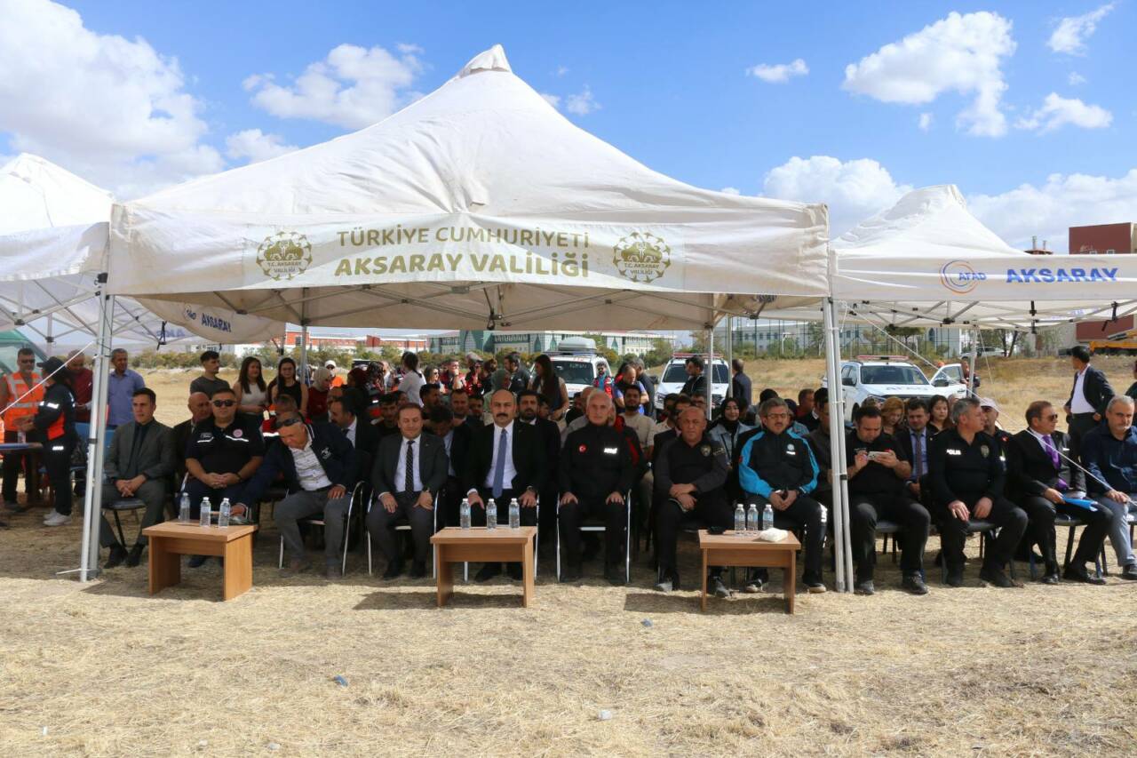 Aksaray’da deprem tatbikatı: Afetlere hazırlık masa başında ve sahada test edildi