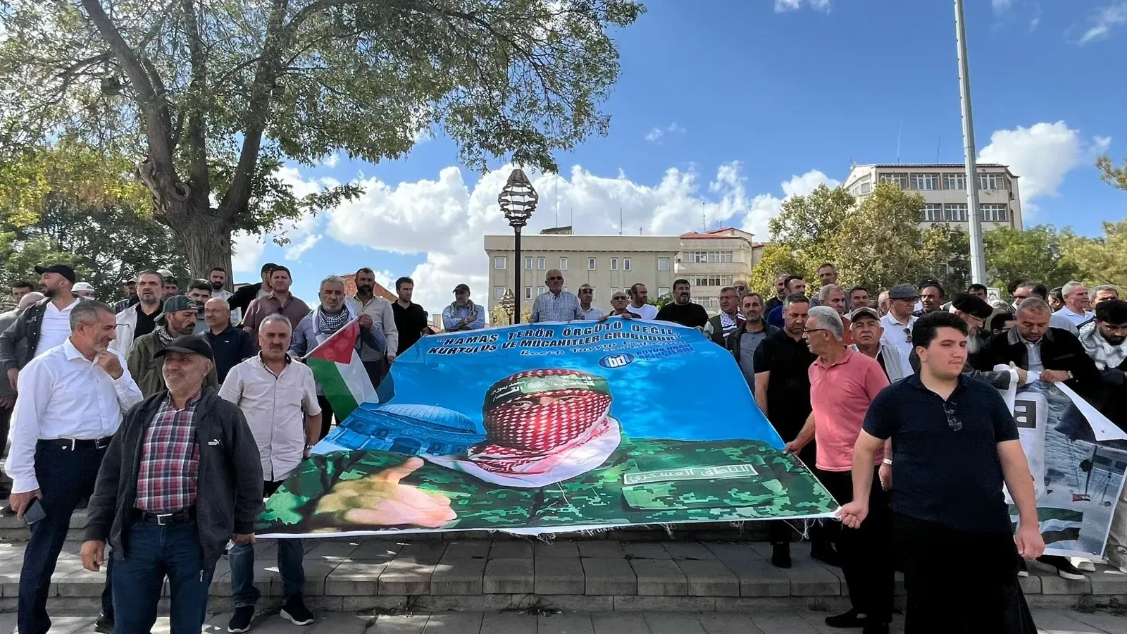 Aksaray’da İsrail’in saldırısı protesto edildi