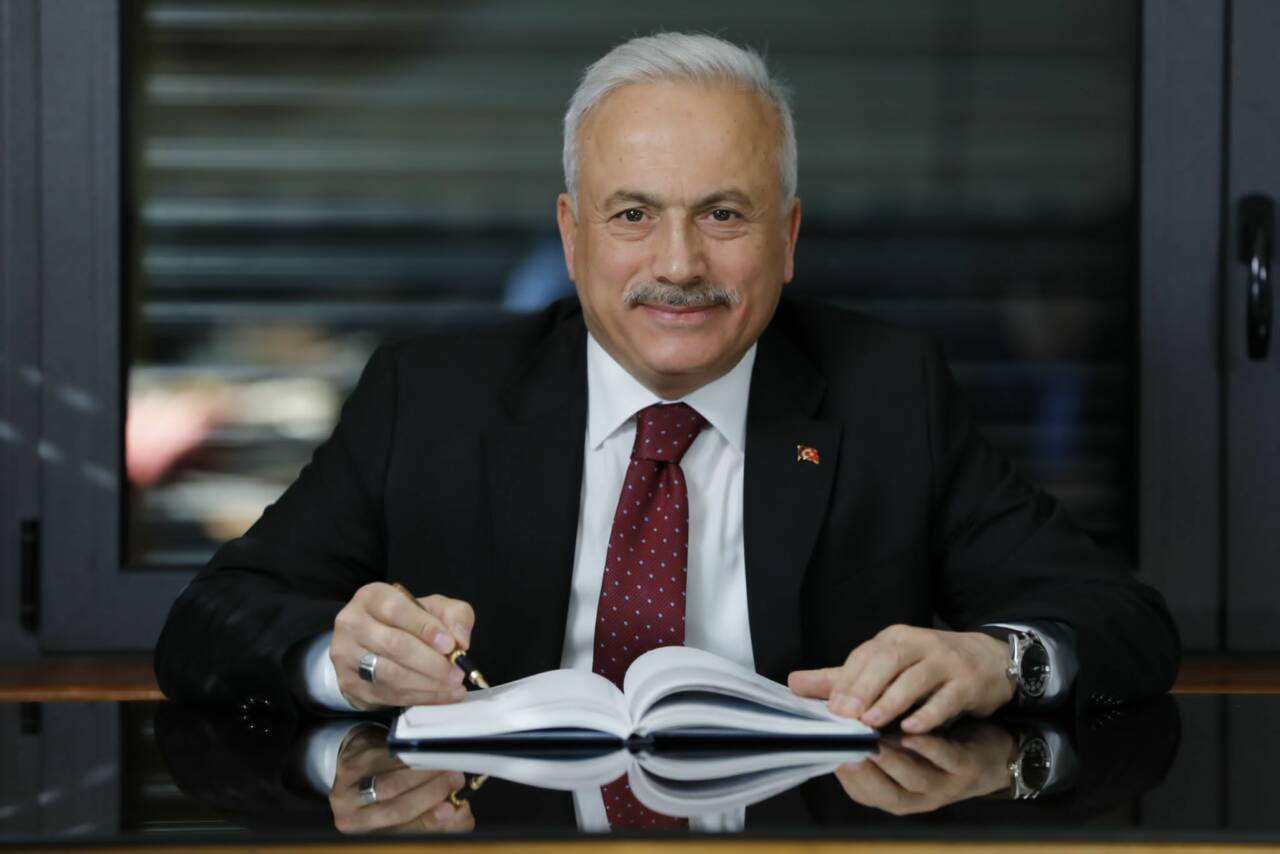 Aksaray Valisi Kumbuzoğlu’ndan 10 Kasım mesajı