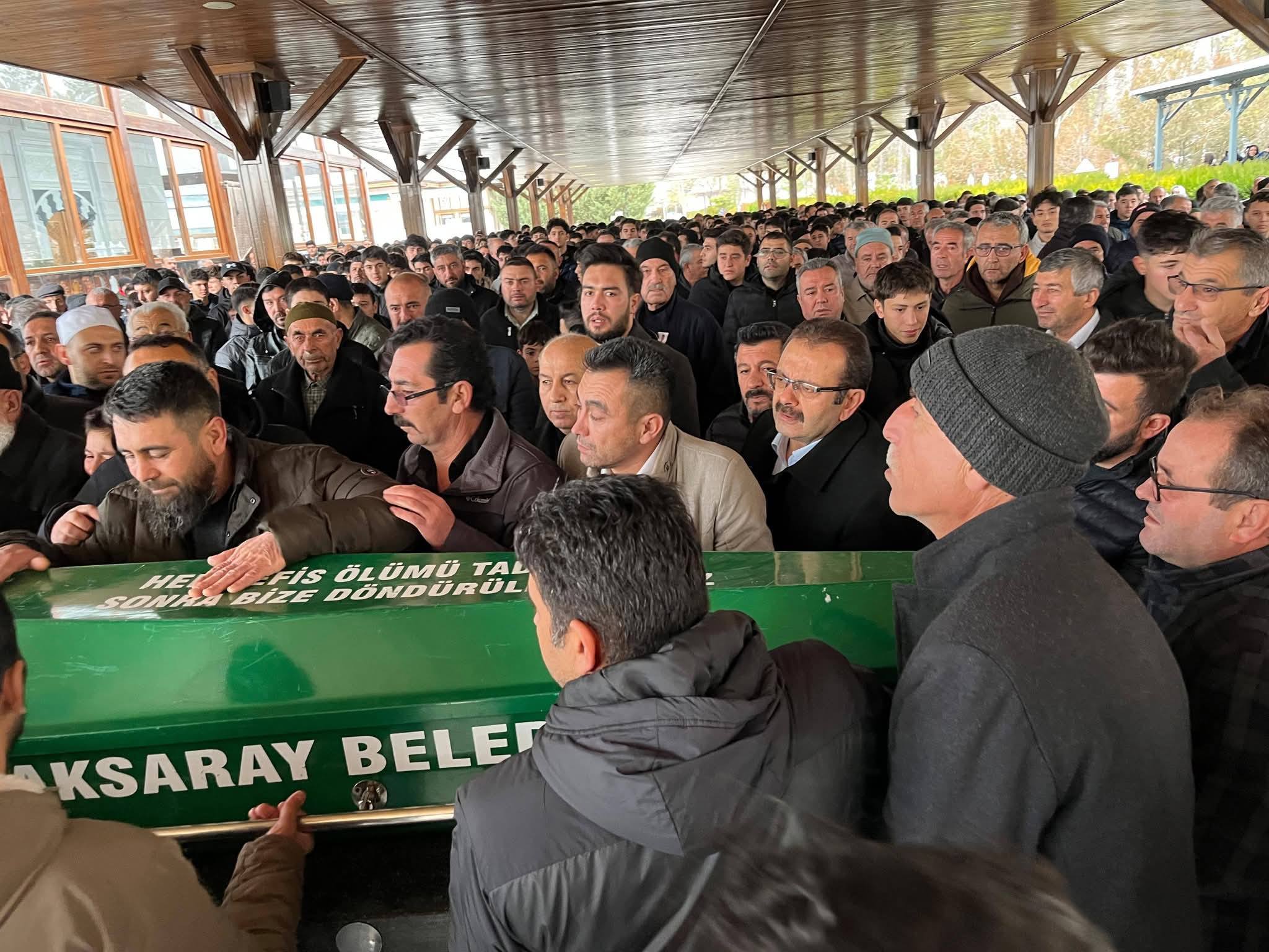 Kazada hayatını kaybeden liseli Hasan, son yolculuğuna uğurlandı