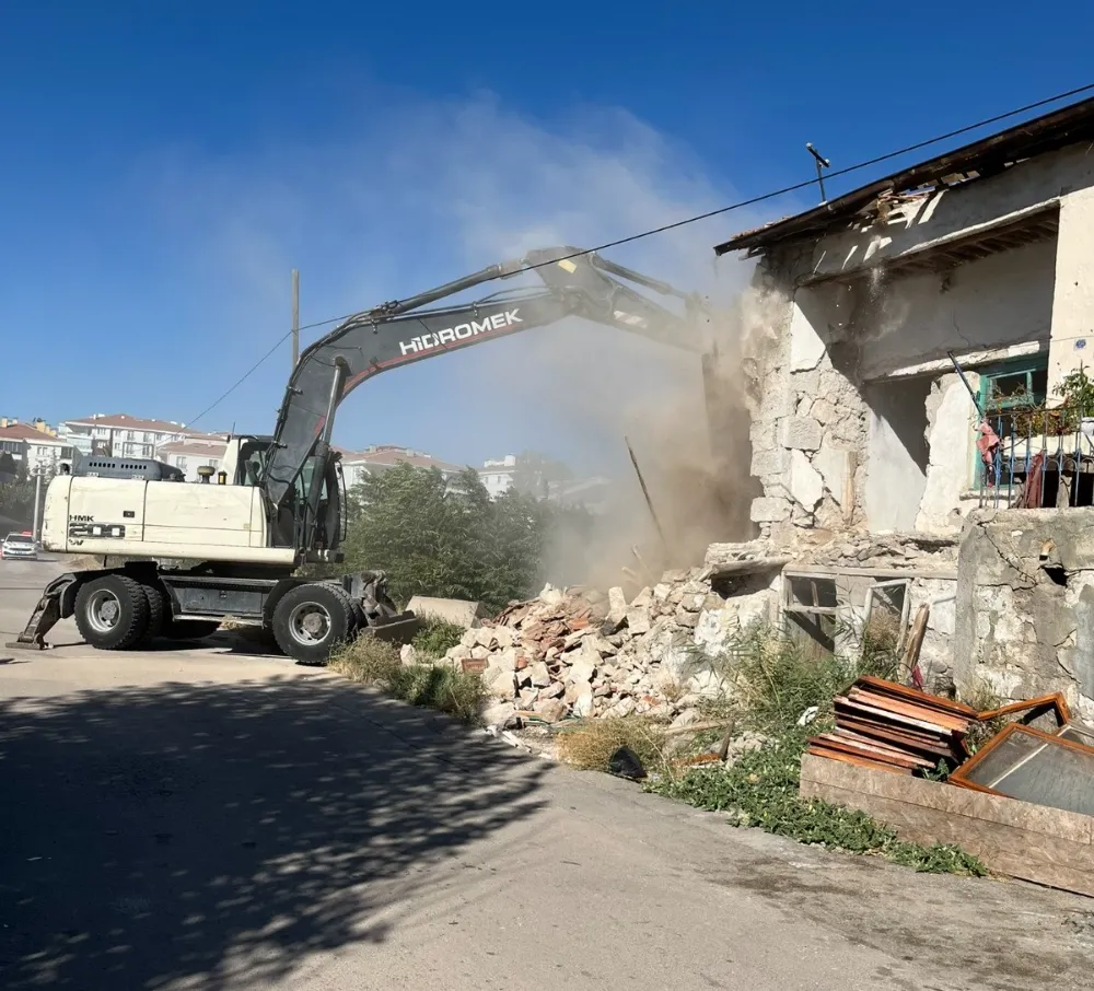 Aksaray’da 7 yılda 1468 metruk yapının yıkımı gerçekleşti