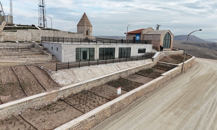 Tarihe ışık tutacak mekânlara yeni yollar açılıyor