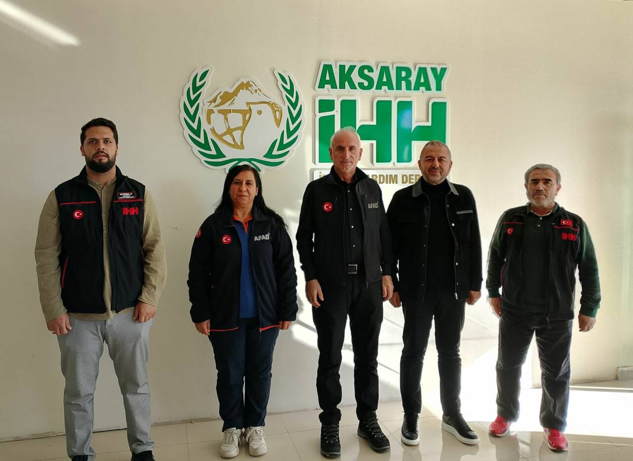 AFAD Müdürü Arslan’dan Aksaray İHH’ya ziyaret