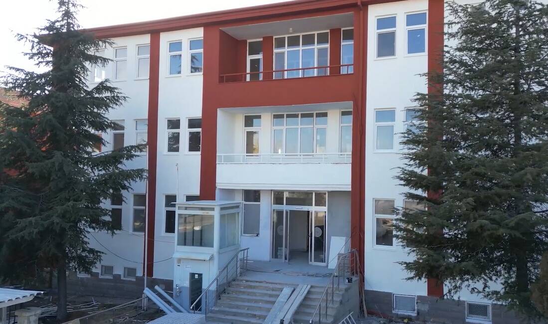 Aksaray’da sağlıkta dönüşüm sürüyor: Eski bina ASM oluyor