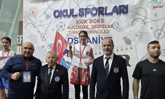 Aksaraylı minik sporcu Elif’ten büyük zafer