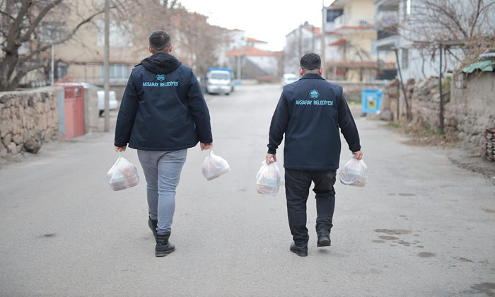 Aksaray’da Ramazan sofraları dayanışma ile kuruluyor