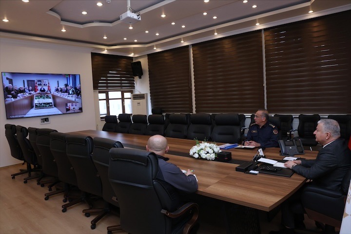 Vali Duru, Ramazan Bayramı Güvenlik Tedbirleri Toplantısı’na katıldı