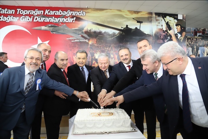 Aksaray Üniversitesi’nde 20. yıl coşkusu
