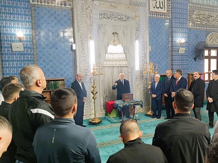 Aksaray’da hükümlüler “Sakal-ı Şerif” ziyaretinde buluştu