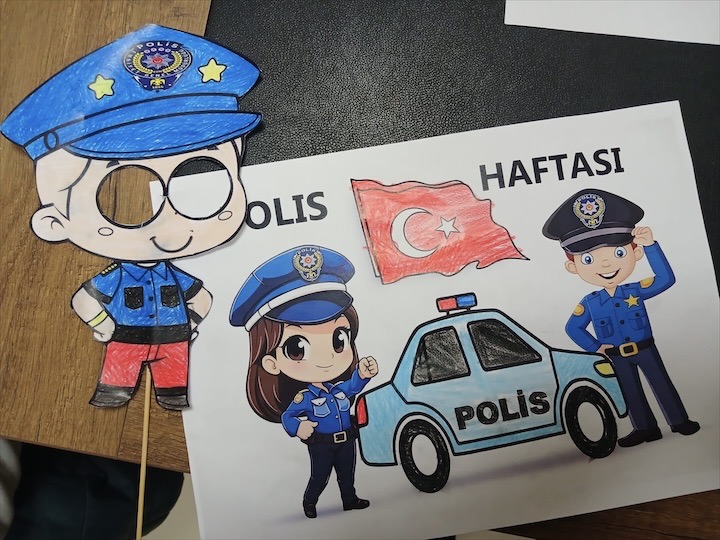 Genç İHH’dan Polis Haftası’nda anlamlı ziyaret