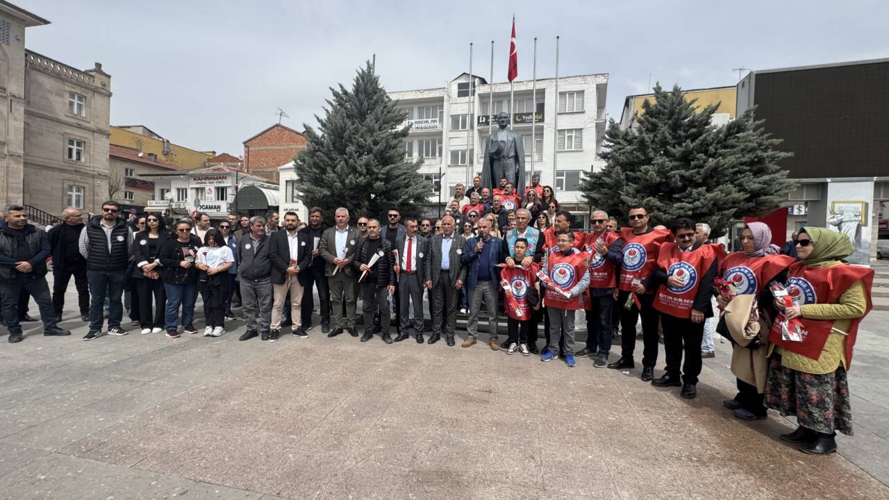 Aksaray’da eğitim sendikalarından ortak anma