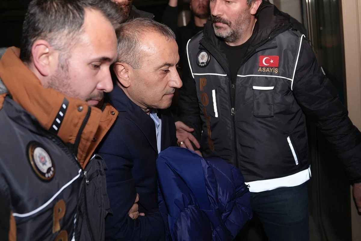 Eski Tunceli Valisi Tuncay Sonel tutuklandı
