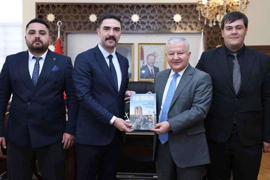 Aksaray Ülkü Ocakları’ndan Vali Duru’ya hayırlı olsun ziyareti