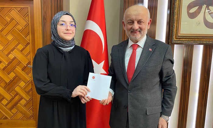Aksaraylı genç hafız bölge birincisi oldu