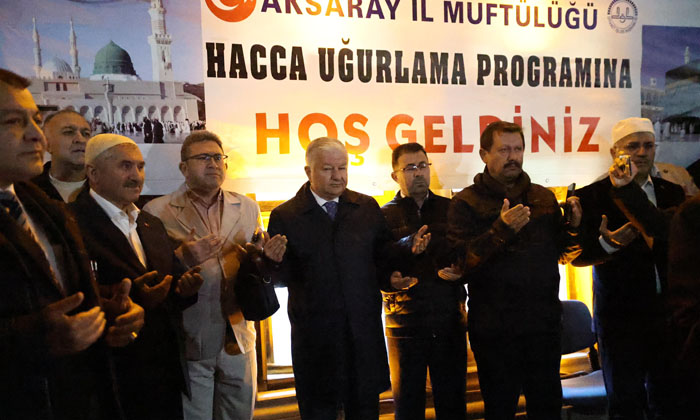 Aksaray’dan kutsal topraklara duygusal uğurlama