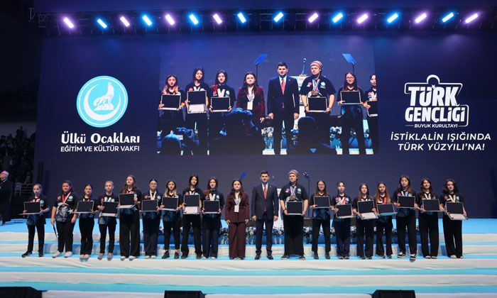 ‘Türk Gençliği Büyük Kurultayı’ yüz binlerin katılımı ile gerçekleşti