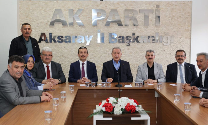 Hulusi Akar, Ak Parti Aksaray teşkilatıyla bir araya geldi