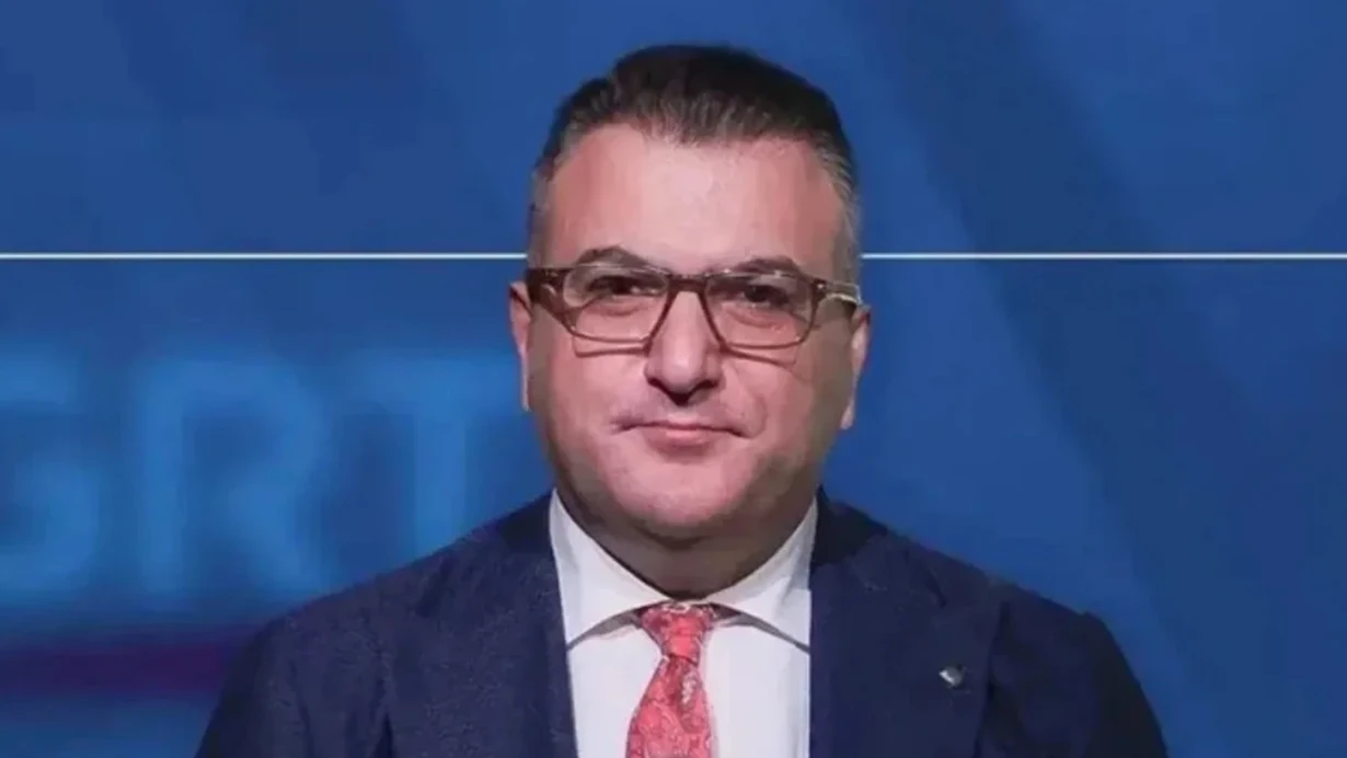 Gazeteci Cem Küçük tutuklandı