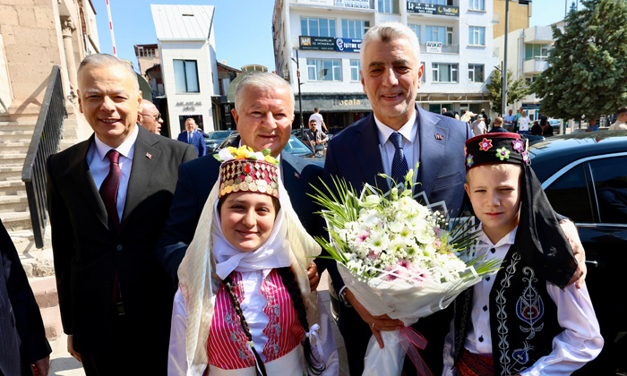 Ticaret Bakanı Ömer Bolat Aksaray’da: Programına Valilik ziyaretiyle başladı