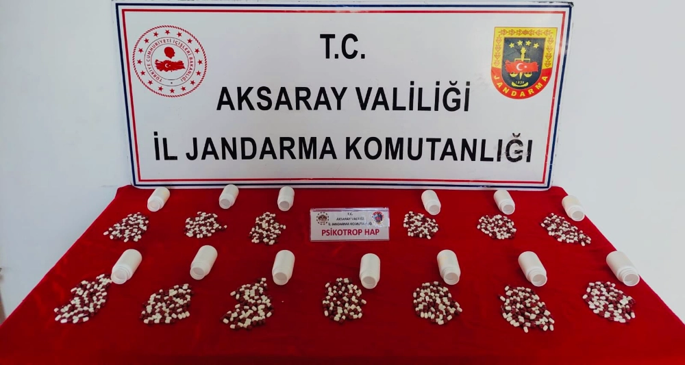 Aksaray’da uyuşturucu operasyonu: 728 sentetik ecza hapı ele geçirildi