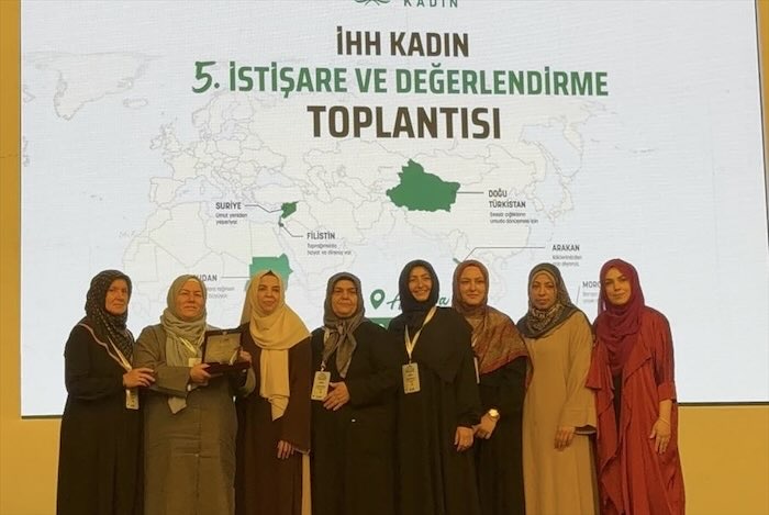 Aksaray İHH Kadın’dan bölge birinciliği gururu