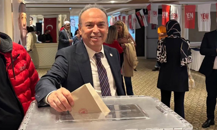 YENİ Parti Aksaray’da Bilal Özdemir yeniden il başkanı seçildi