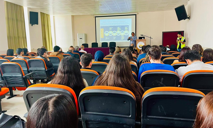 ASÜ’de Yeni Nesil Teknolojiler ve Değer Algımız konulu konferans